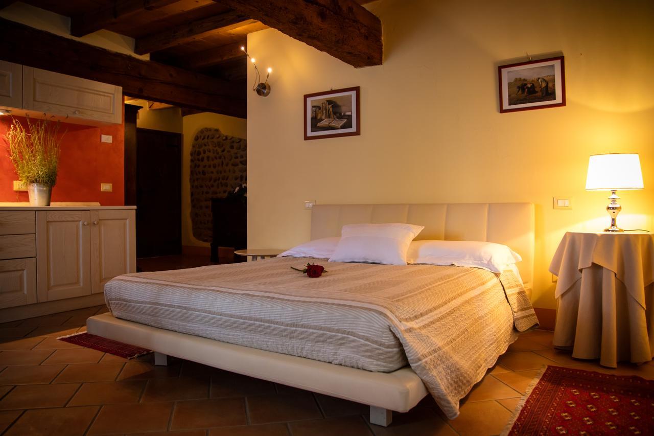 Agriturismo Villa Dei Mulini Volta Mantovana Bagian luar foto