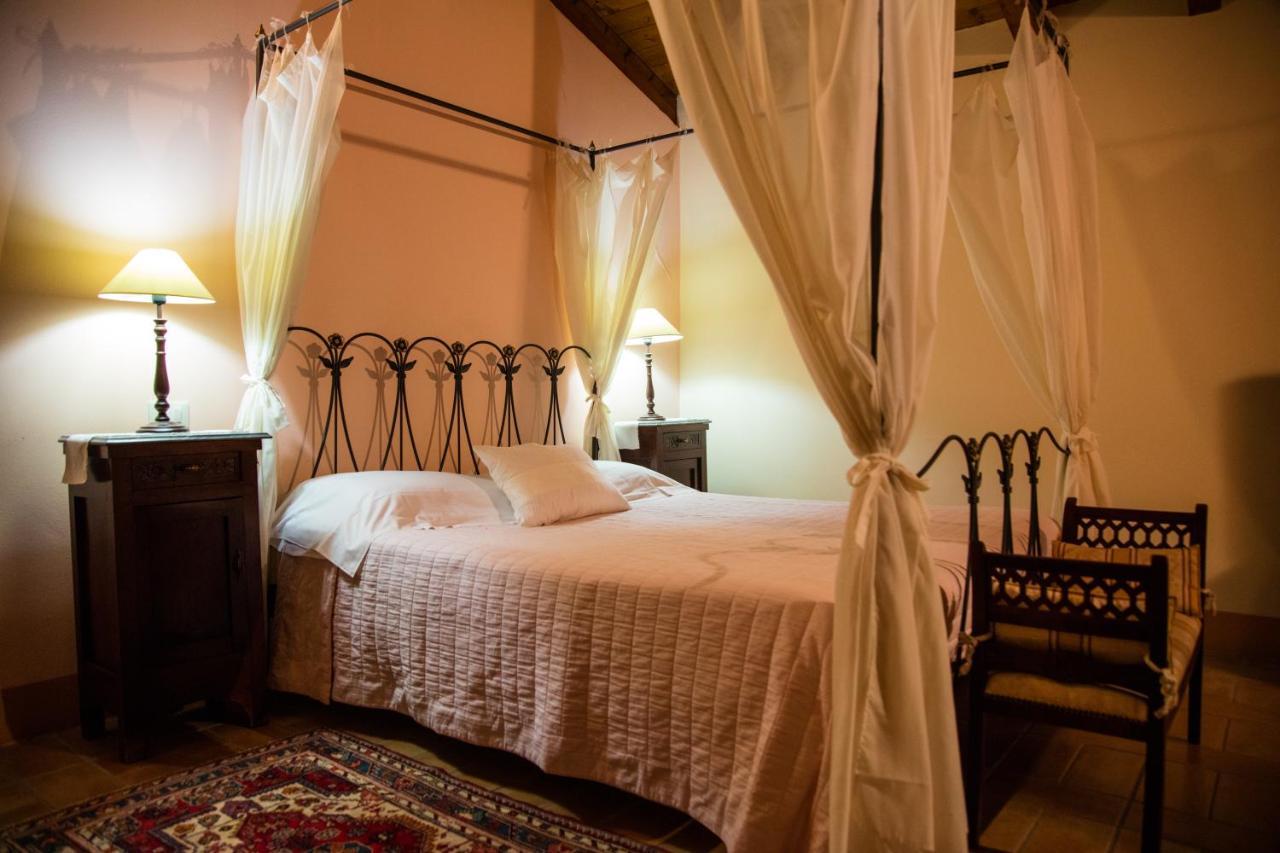 Agriturismo Villa Dei Mulini Volta Mantovana Bagian luar foto