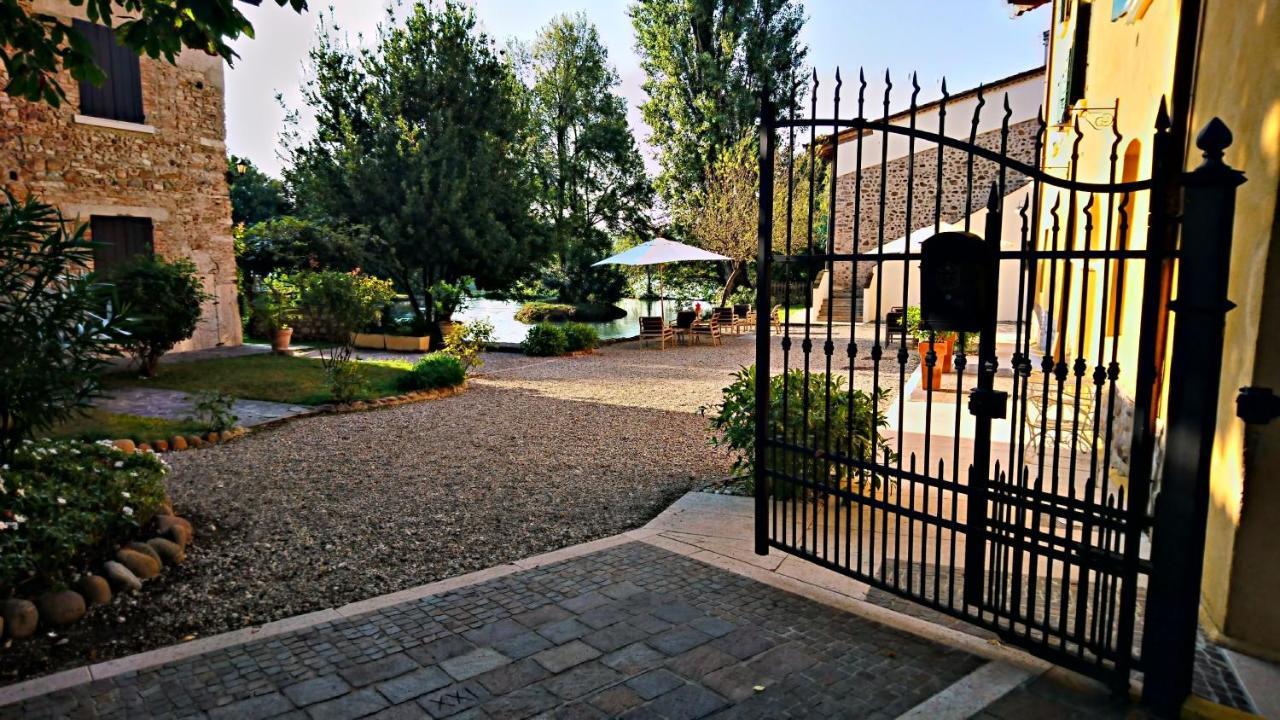 Agriturismo Villa Dei Mulini Volta Mantovana Bagian luar foto