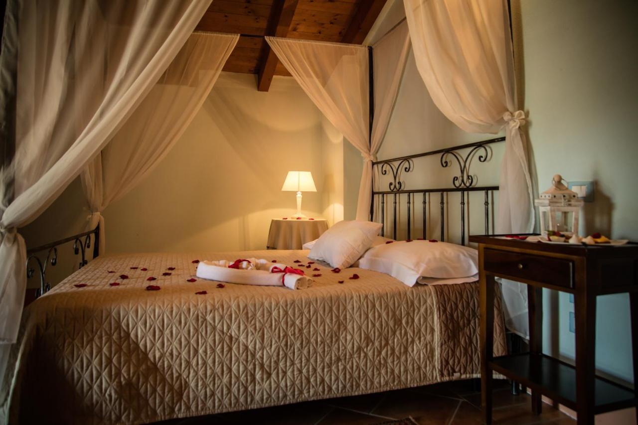 Agriturismo Villa Dei Mulini Volta Mantovana Bagian luar foto