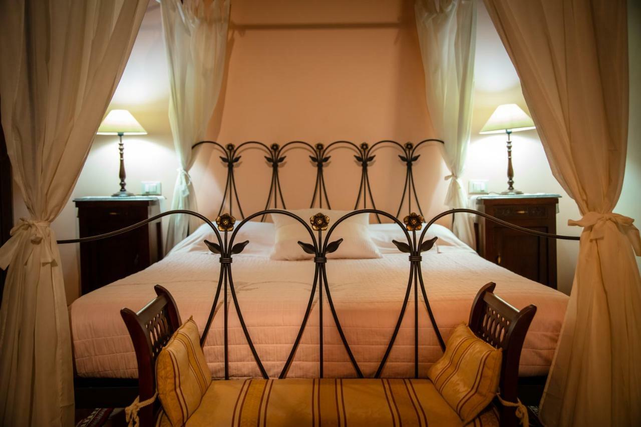 Agriturismo Villa Dei Mulini Volta Mantovana Bagian luar foto